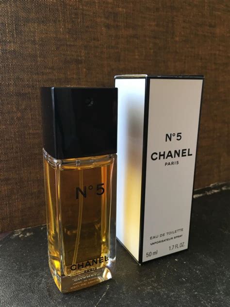 parfum chanel n 5 pas cher|Chanel 5 perfume for sale.